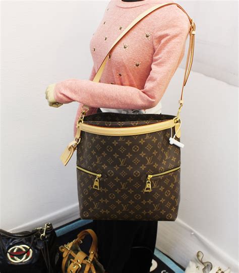 lv melie hobo